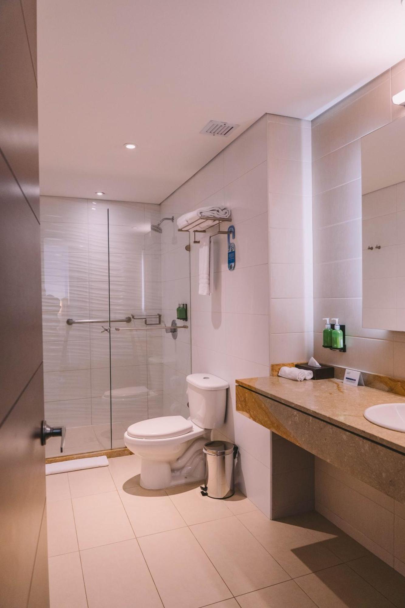 Express&suites Zona Financiera, An Ihg Hotel Bogotá